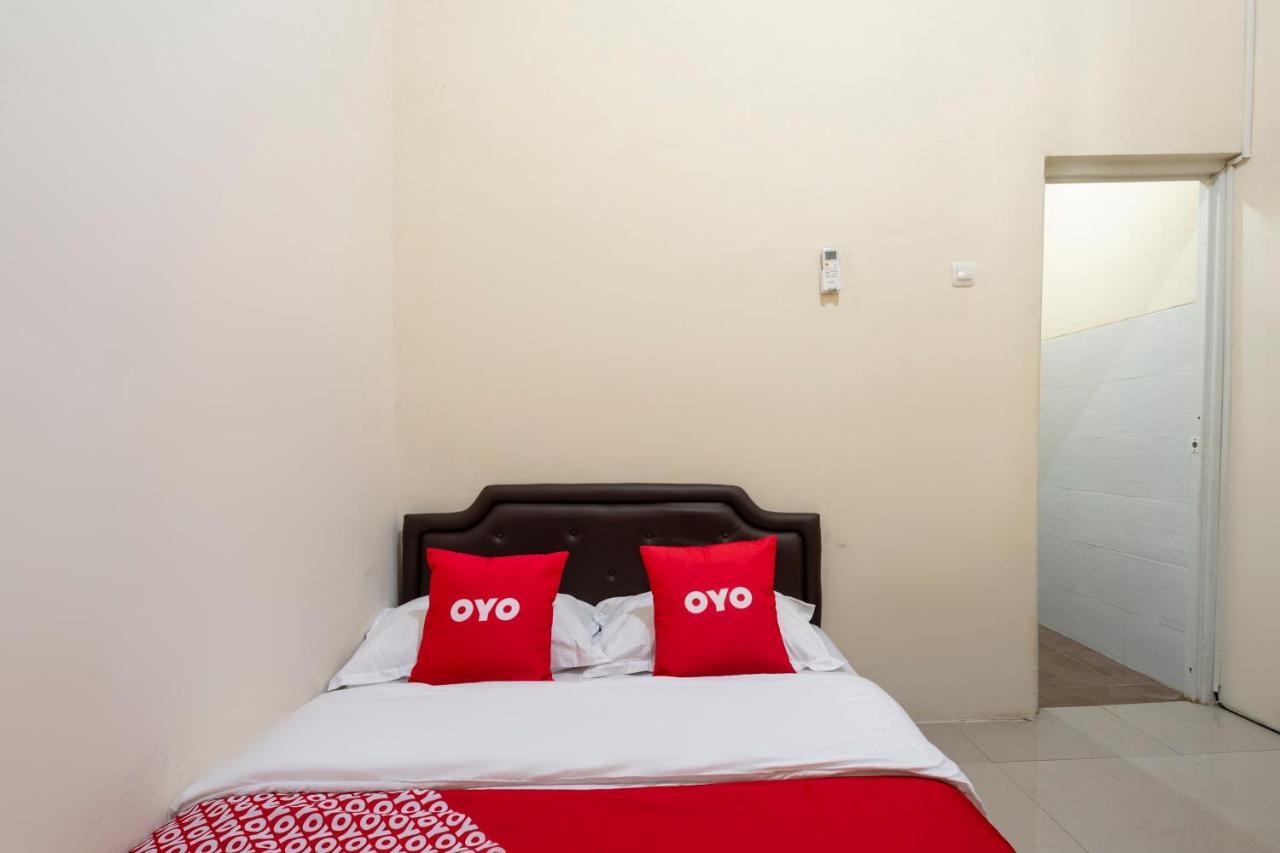 Oyo 3706 Griya Tentrem Syariah Lamongan 外观 照片